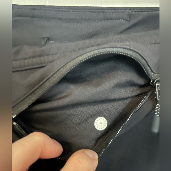 LULULEMON CROP 21” TIGHT - Picture 3 of 9